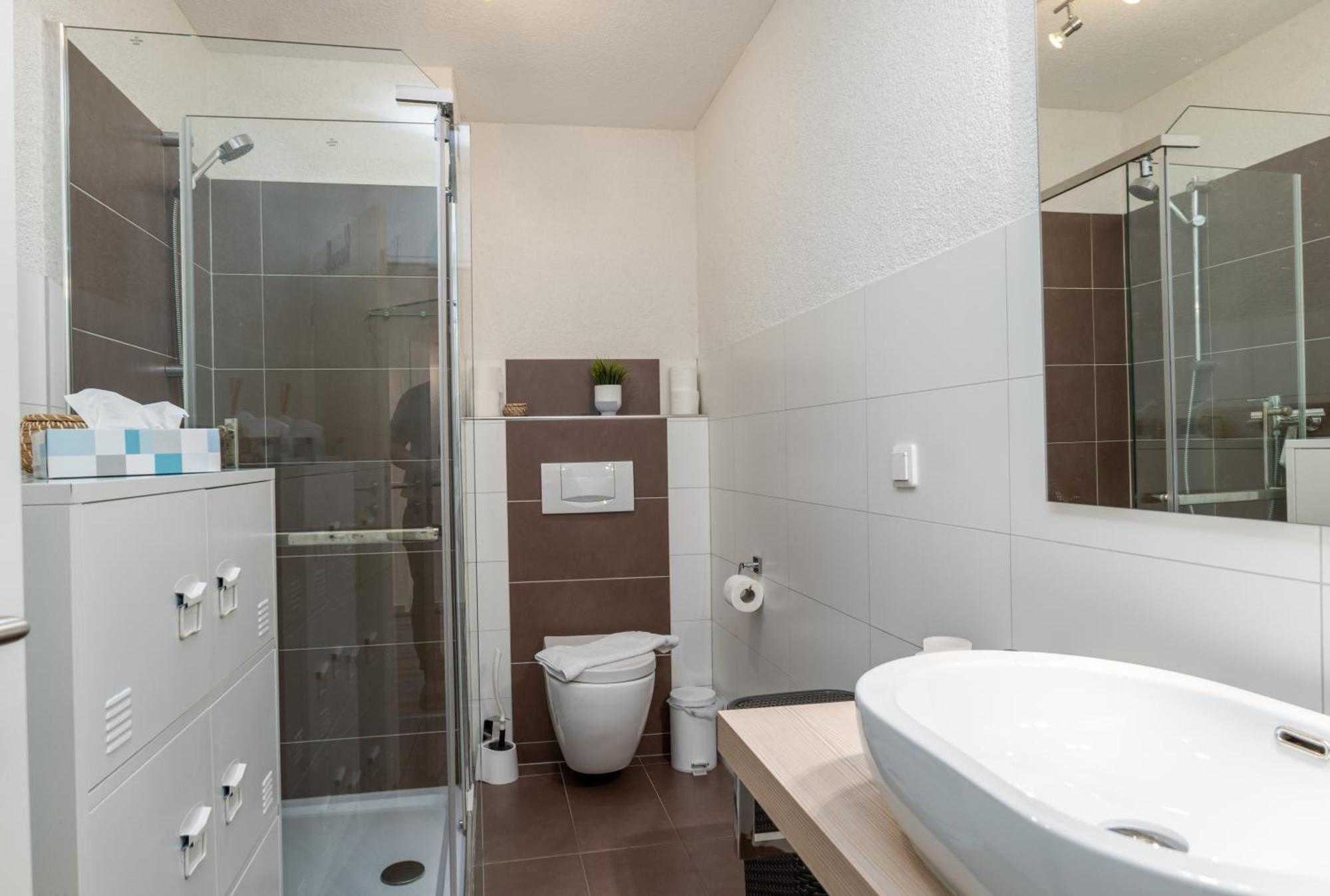 Riesling Appartement For 2 - 4 People - Billiards - Balcony With Mosel View - Parking - Wine Barrel Bar - Fully Equipped Kitchen - Netflix - Waiputv - 3 Km From Cochem Klotten Exterior foto